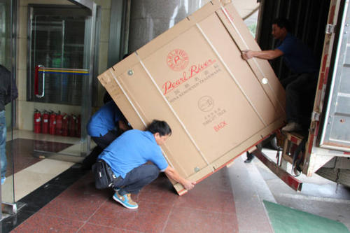 化隆钢琴贵重工艺品无忧运